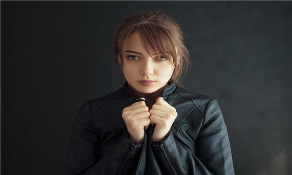 洞口洞口不能生育想找个代妈,找个不能生育的老婆